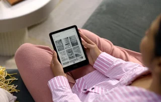 مقایسه حرفه ای بین کتابخوان بوکس با کیندل
